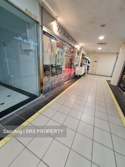Roxy Square (D15), Retail #434509951